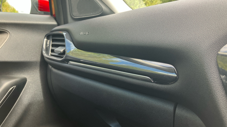 Ford Puma 1.0 EcoBoost Hybrid mHEV Titanium 5dr Petrol Hatchback